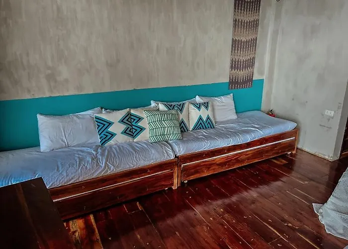 빌라 Beachfront With Private Pool On 1,5 Km Lambug Beach, Kawasan Falls 10 Min, Moalboal - The Verge Cebu 배디안